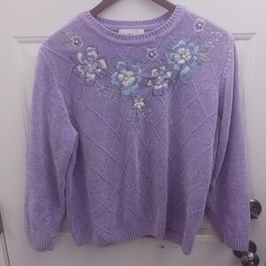 Lilac Floral Embroidered Crewneck Sweater - Women's